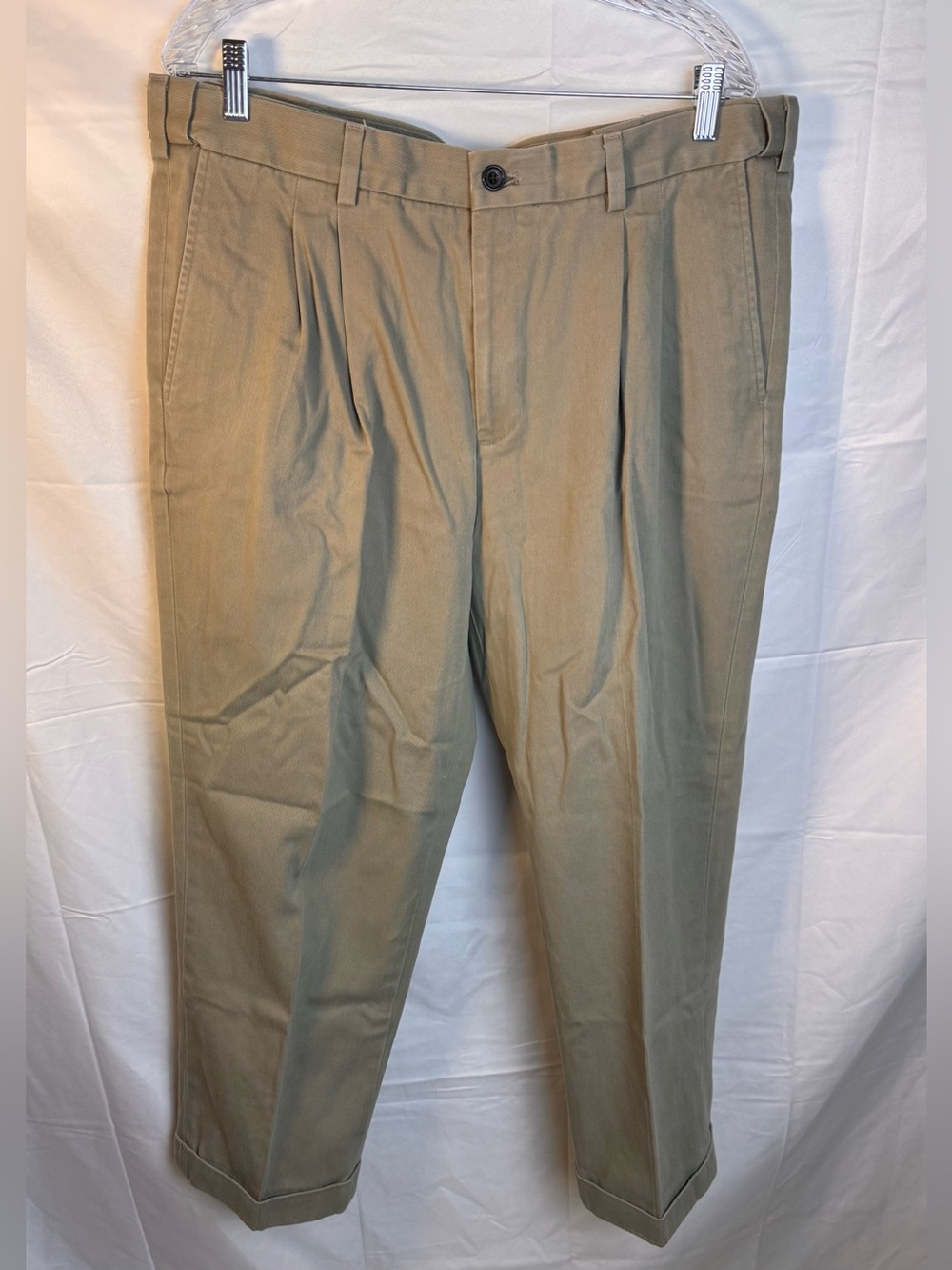 Eddie Bauer Men's Tan Pleated Chino Pants - Picture 1 of 11
